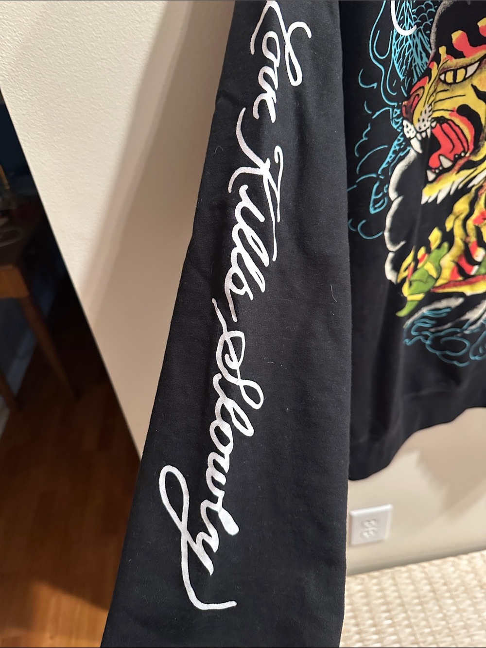 Ed Hardy Black Zip-Up Crawling Tigers Hoodie - Picture 6 of 10